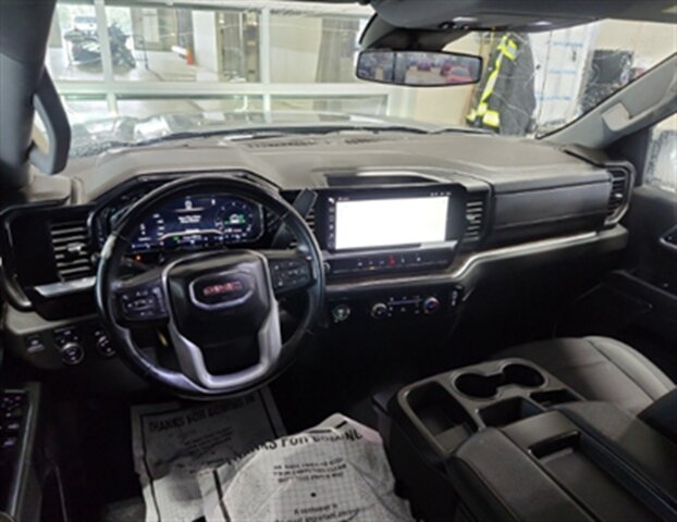 2023 GMC Sierra 1500 SLE - Photo 5 - Edmonton, AB T6E 6B3