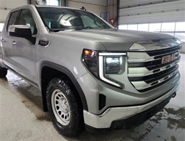2023 GMC Sierra 1500 SLE - Photo 2 - Edmonton, AB T6E 6B3