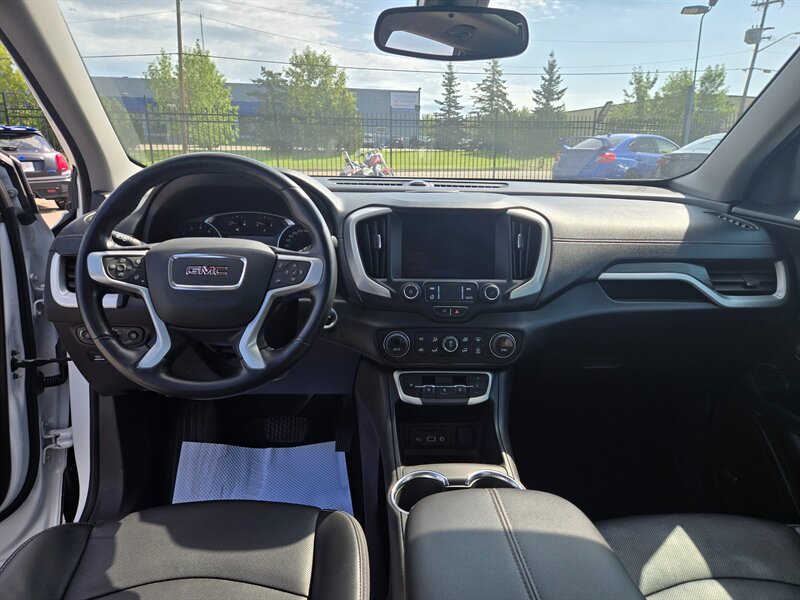 2022 GMC Terrain SLT - Photo 11 - Edmonton, AB T6E 6B3