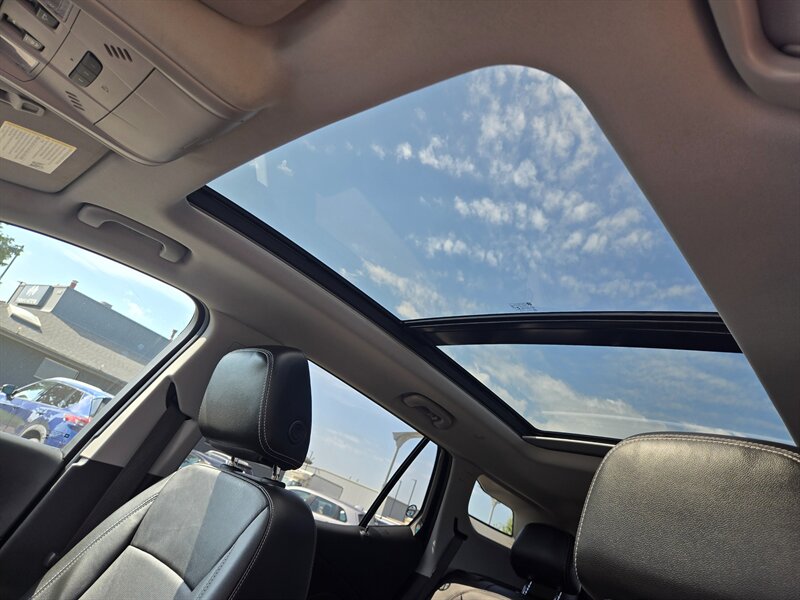 2022 GMC Terrain SLT - Photo 14 - Edmonton, AB T6E 6B3