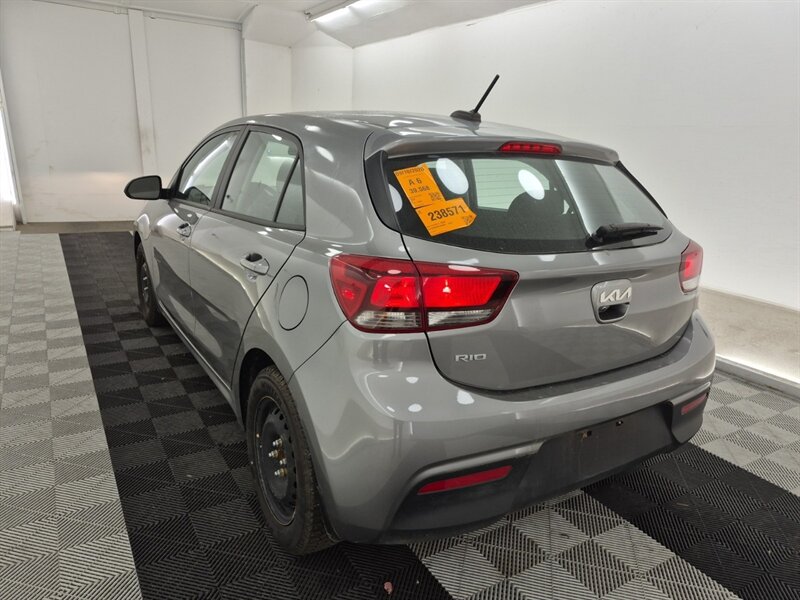 2022 Kia Rio 5-Door LX+ - Photo 3 - Edmonton, AB T6E 6B3