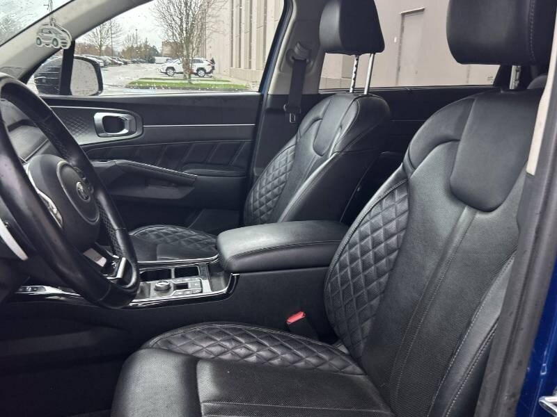 2021 Kia Sorento SX - Photo 8 - Edmonton, AB T6E 6B3