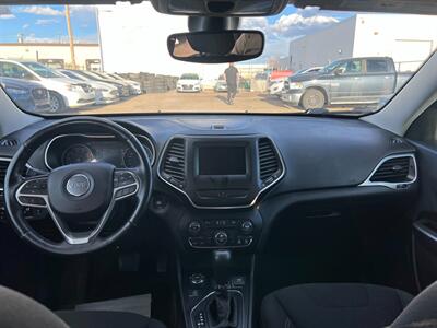 2019 Jeep Cherokee Latitude   - Photo 22 - Edmonton, AB T6E 6B3