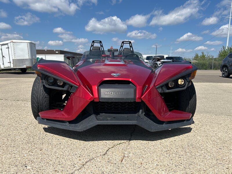 2018 Polaris SLINGSHOT SL - Photo 2 - Edmonton, AB T6E 6B3