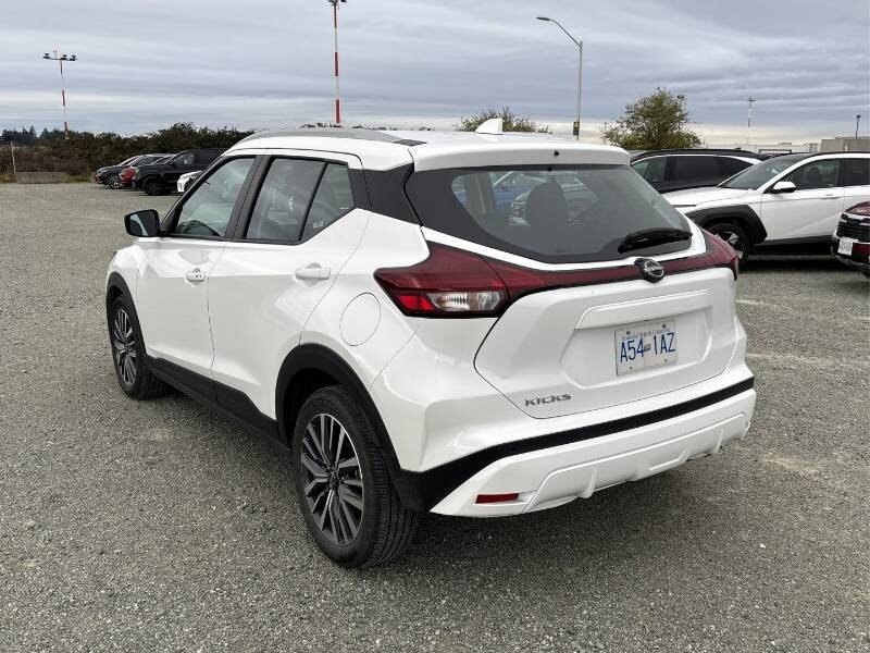2025 Nissan Kicks SV - Photo 5 - Edmonton, AB T6E 6B3