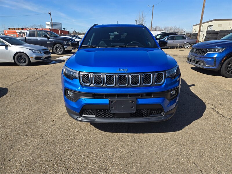 2023 Jeep Compass North - Photo 8 - Edmonton, AB T6E 6B3