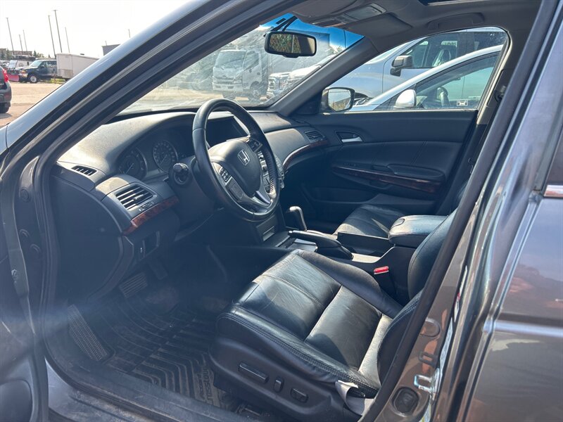 2010 Honda Accord Crosstour EX-L - Photo 5 - Edmonton, AB T6E 6B3