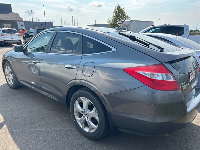 2010 Honda Accord Crosstour EX-L - Photo 4 - Edmonton, AB T6E 6B3