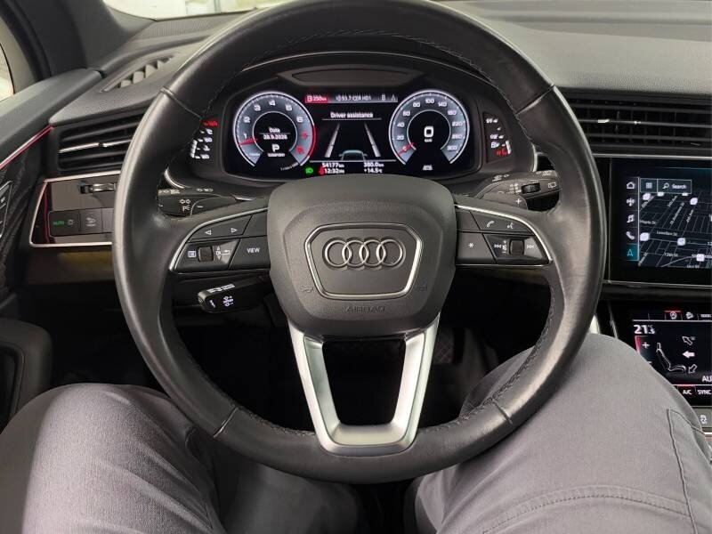 2022 Audi Q7 quattro Komfort 55 TFSI - Photo 9 - Edmonton, AB T6E 6B3
