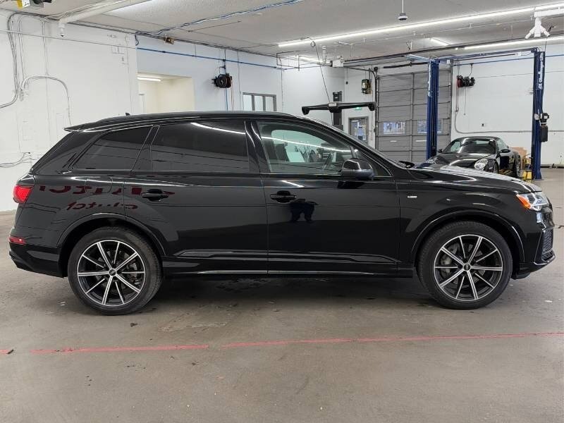 2022 Audi Q7 quattro Komfort 55 TFSI - Photo 2 - Edmonton, AB T6E 6B3