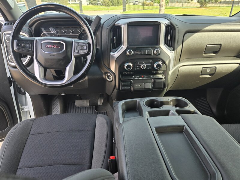 2023 GMC Sierra 3500HD SLE - Photo 10 - Edmonton, AB T6E 6B3