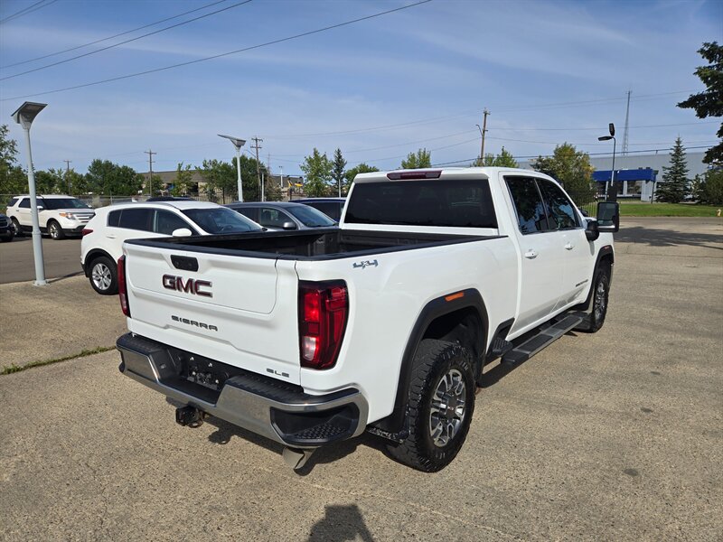 2023 GMC Sierra 3500HD SLE - Photo 3 - Edmonton, AB T6E 6B3