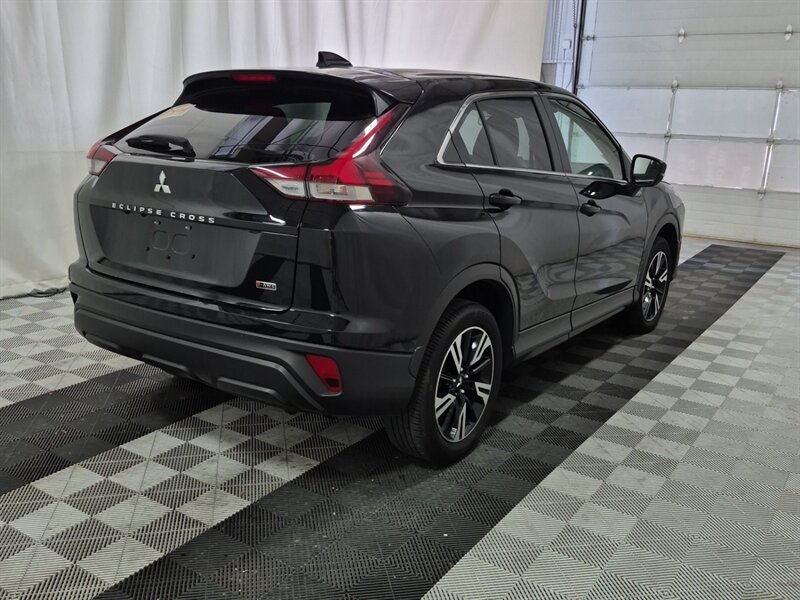 2023 Mitsubishi Eclipse Cross ES - Photo 2 - Edmonton, AB T6E 6B3