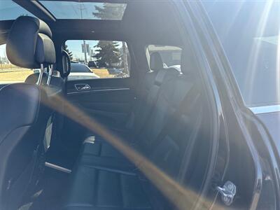 2022 Jeep Grand Cherokee WK Limited   - Photo 11 - Edmonton, AB T6E 6B3