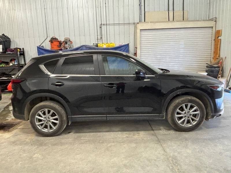 2023 Mazda CX-5 GS - Photo 2 - Edmonton, AB T6E 6B3