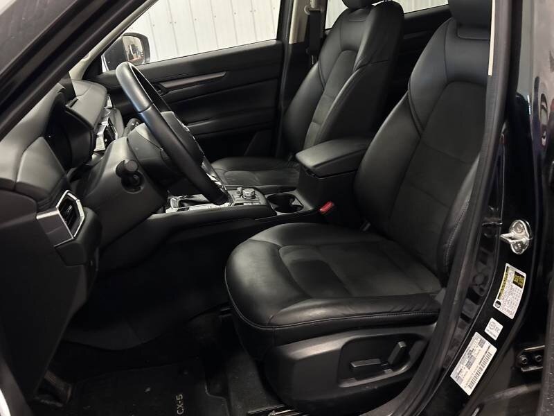 2023 Mazda CX-5 GS - Photo 9 - Edmonton, AB T6E 6B3