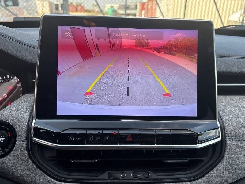 2024 Jeep Compass North   - Photo 13 - Edmonton, AB T6E 6B3