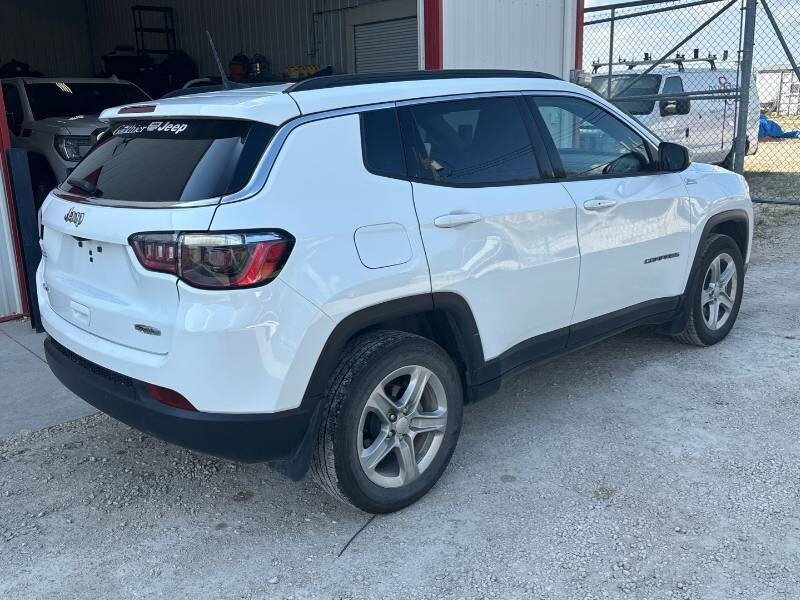 2024 Jeep Compass North   - Photo 3 - Edmonton, AB T6E 6B3