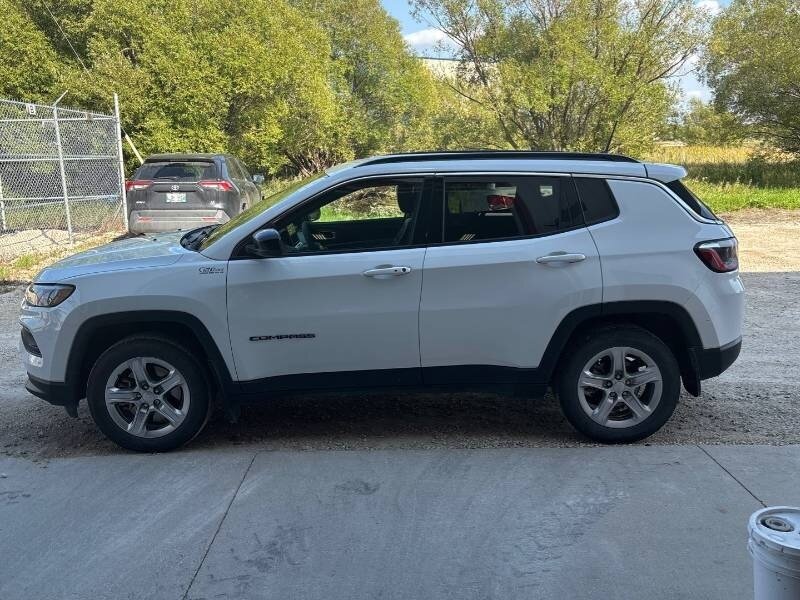 2024 Jeep Compass North   - Photo 6 - Edmonton, AB T6E 6B3