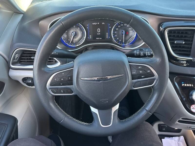 2024 Chrysler Grand Caravan SXT - Photo 13 - Edmonton, AB T6E 6B3