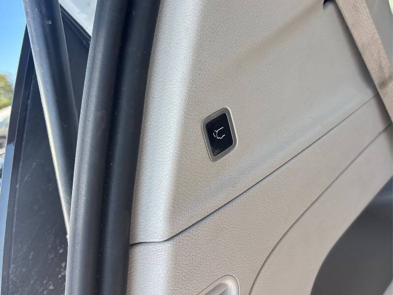 2024 Chrysler Grand Caravan SXT - Photo 18 - Edmonton, AB T6E 6B3