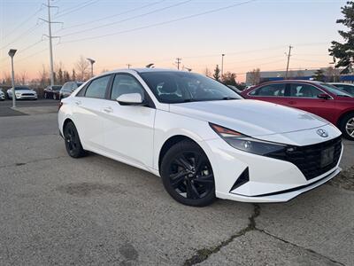 2021 Hyundai ELANTRA Preferred   - Photo 1 - Edmonton, AB T6E 6B3