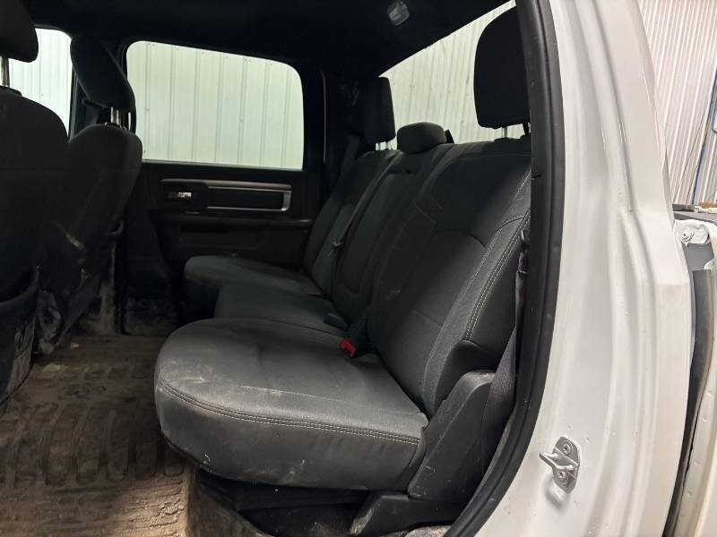 2024 RAM 1500 Classic Warlock - Photo 10 - Edmonton, AB T6E 6B3