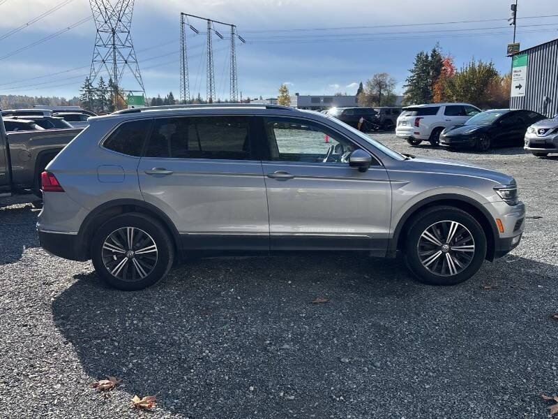 2021 Volkswagen Tiguan Highline 4Motion - Photo 2 - Edmonton, AB T6E 6B3