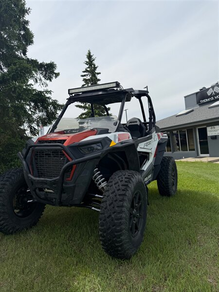 2019 Polaris RZR TURBO   - Photo 1 - Edmonton, AB T6E 6B3