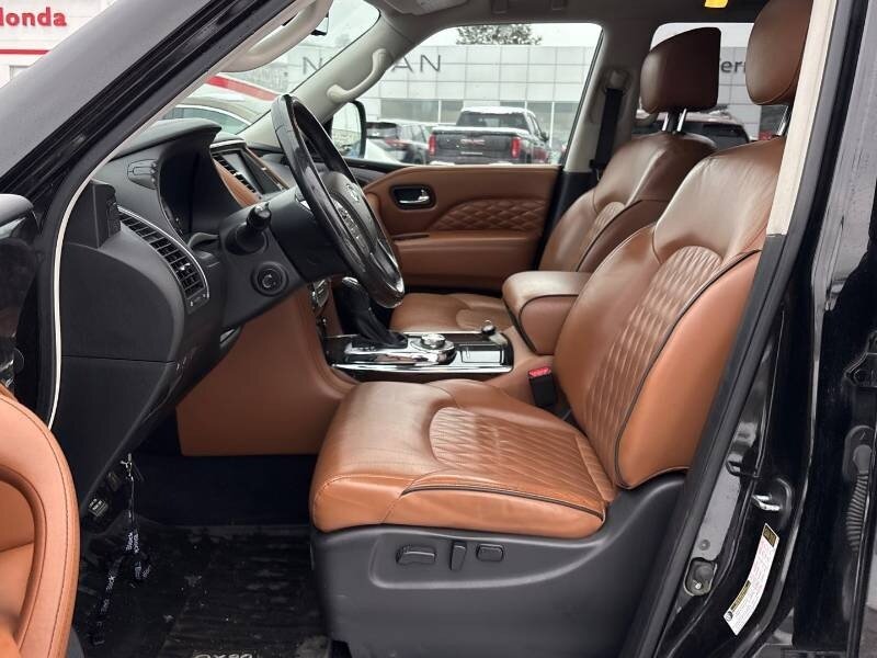 2018 INFINITI QX80 7-Passenger - Photo 9 - Edmonton, AB T6E 6B3