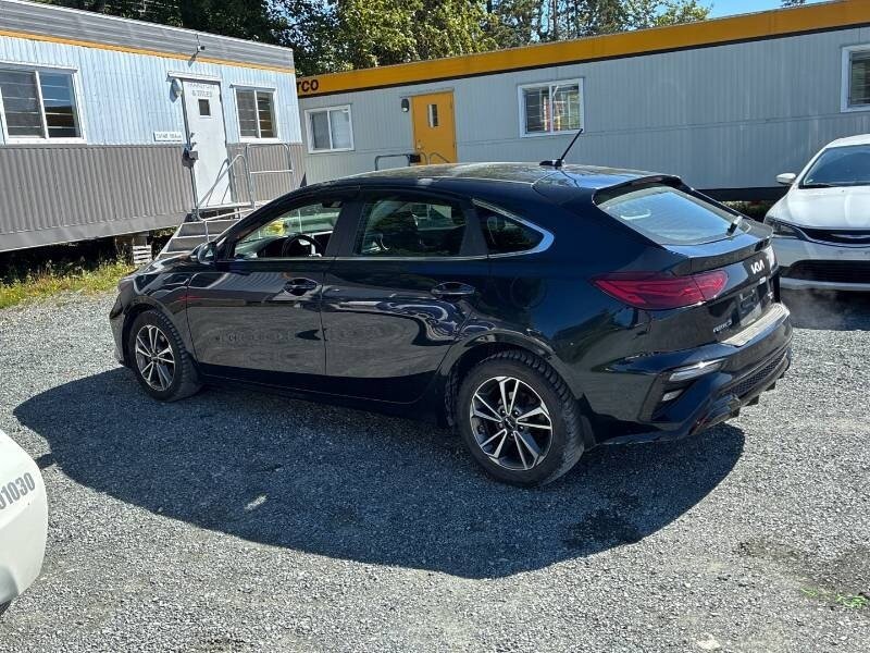 2022 Kia Forte5 EX - Photo 6 - Edmonton, AB T6E 6B3