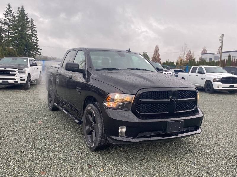 2023 RAM 1500 Classic Express   - Photo 1 - Edmonton, AB T6E 6B3