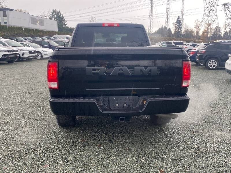 2023 RAM 1500 Classic Express - Photo 4 - Edmonton, AB T6E 6B3