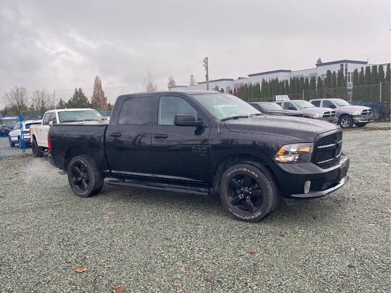 2023 RAM 1500 Classic Express - Photo 2 - Edmonton, AB T6E 6B3