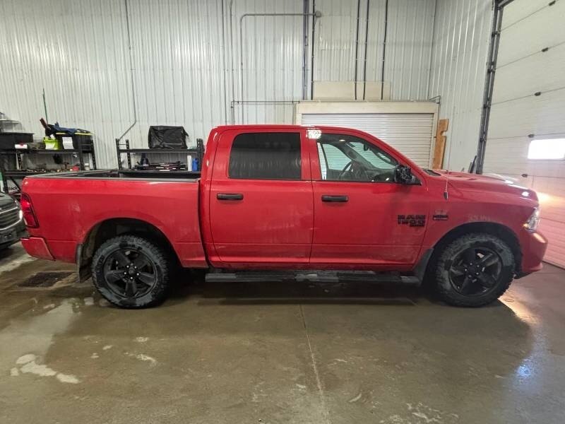 2022 RAM 1500 Classic Express - Photo 2 - Edmonton, AB T6E 6B3