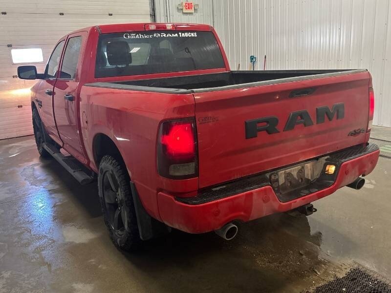 2022 RAM 1500 Classic Express - Photo 5 - Edmonton, AB T6E 6B3