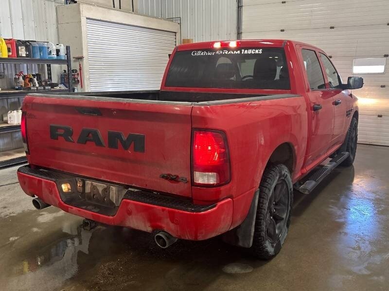 2022 RAM 1500 Classic Express - Photo 3 - Edmonton, AB T6E 6B3