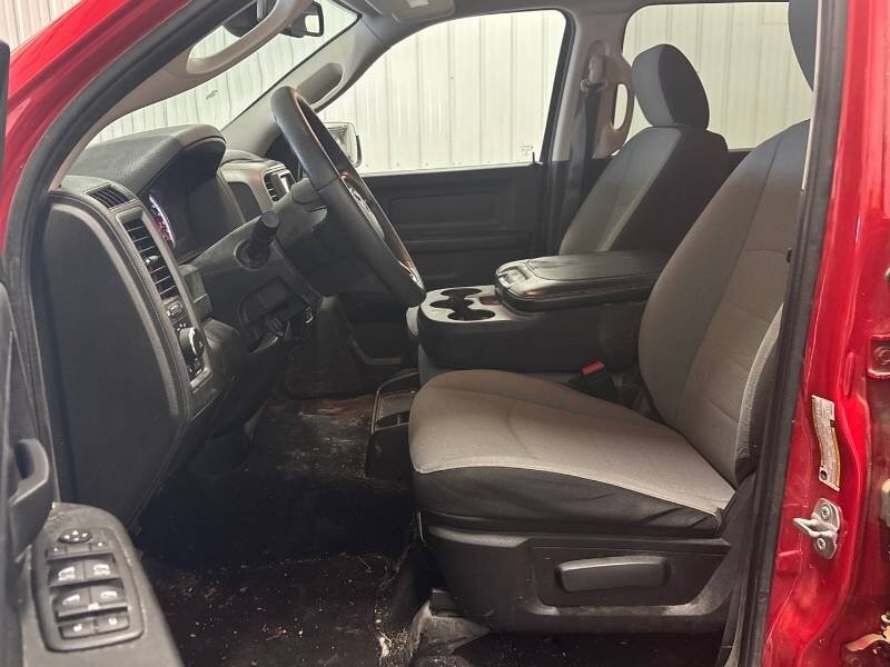 2022 RAM 1500 Classic Express - Photo 9 - Edmonton, AB T6E 6B3