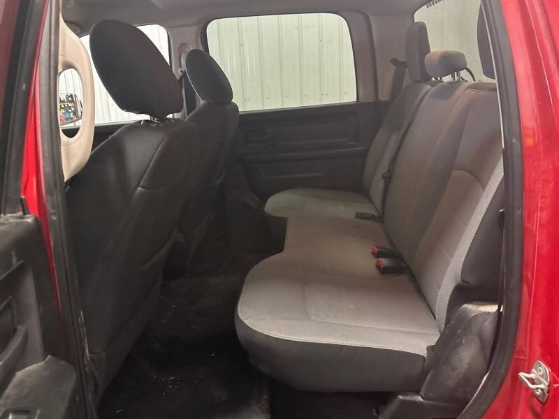 2022 RAM 1500 Classic Express - Photo 10 - Edmonton, AB T6E 6B3