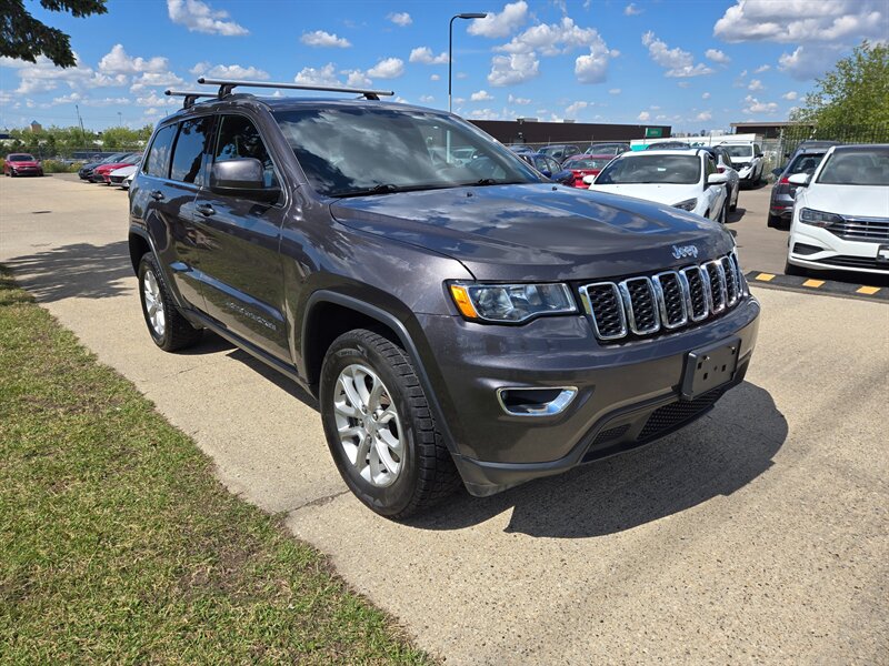 2021 Jeep Grand Cherokee Laredo - Photo 1 - Edmonton, AB T6E 6B3
