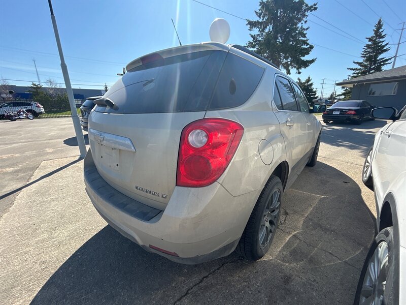 2011 Chevrolet Equinox LT - Photo 5 - Edmonton, AB T6E 6B3