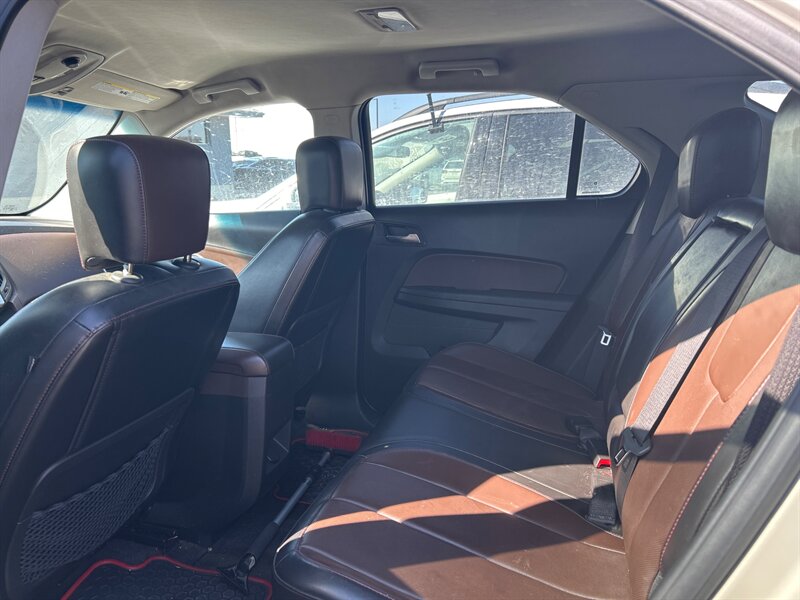 2011 Chevrolet Equinox LT - Photo 7 - Edmonton, AB T6E 6B3