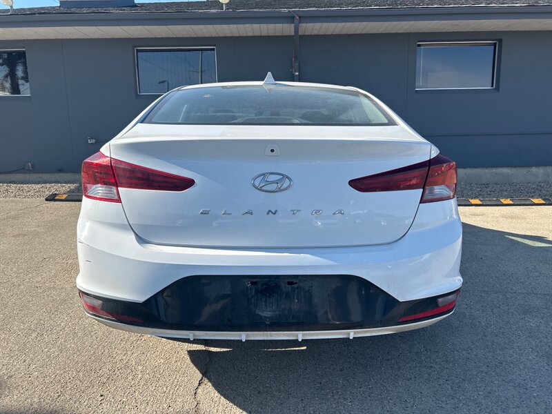2019 Hyundai ELANTRA SE - Photo 6 - Edmonton, AB T6E 6B3