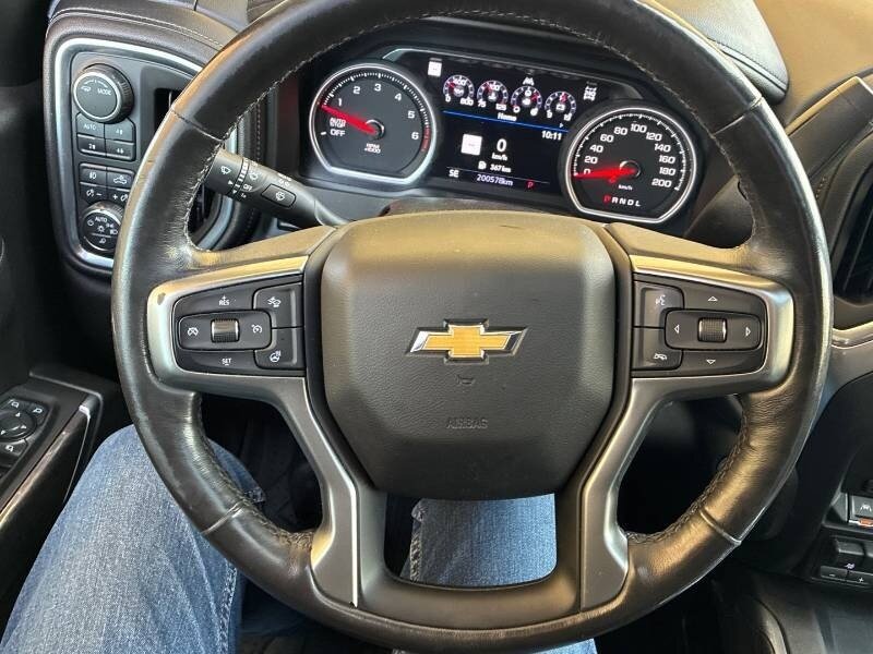 2020 Chevrolet Silverado 1500 LTZ - Photo 11 - Edmonton, AB T6E 6B3