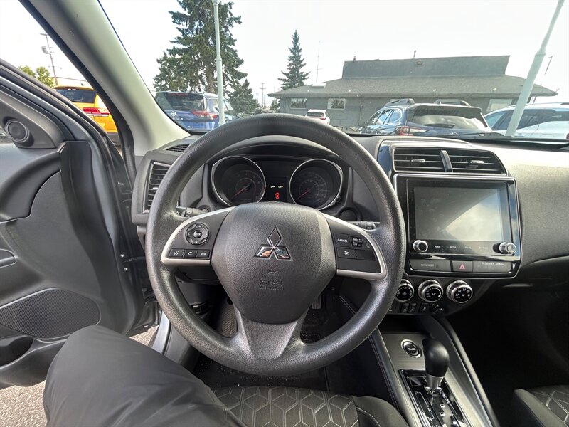 2024 Mitsubishi RVR ES - Photo 10 - Edmonton, AB T6E 6B3