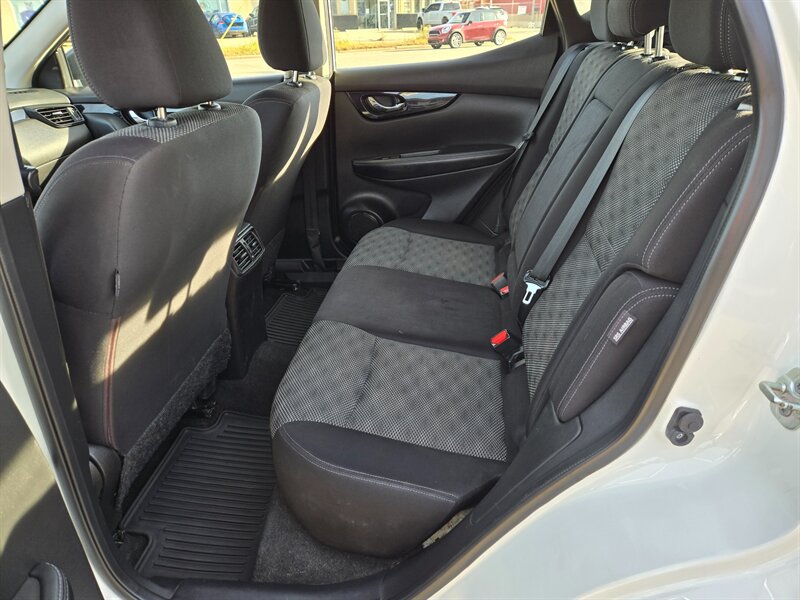 2020 Nissan Rogue Sport SV - Photo 10 - Edmonton, AB T6E 6B3