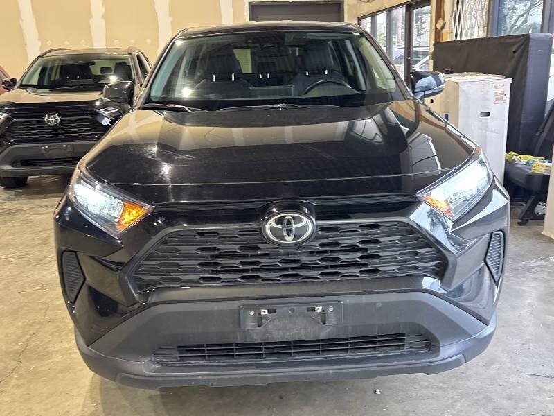 2023 Toyota RAV4 LE - Photo 7 - Edmonton, AB T6E 6B3