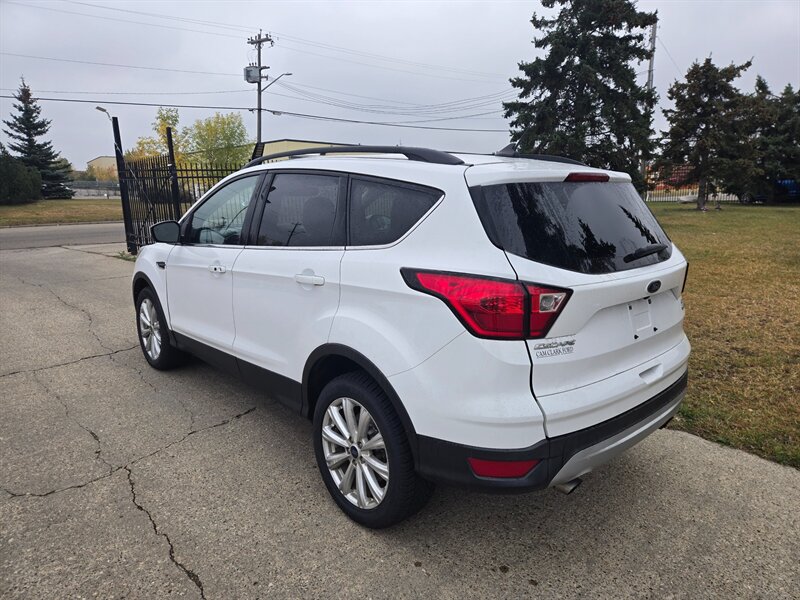 2019 Ford Escape SEL   - Photo 5 - Edmonton, AB T6E 6B3