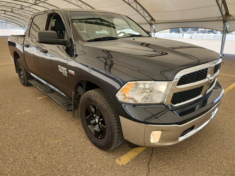 2019 RAM 1500 Classic ST - Photo 2 - Edmonton, AB T6E 6B3
