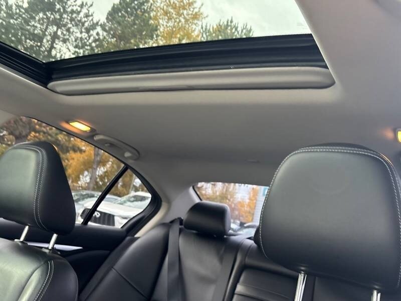 2017 INFINITI Q50 Red Sport 400 - Photo 14 - Edmonton, AB T6E 6B3